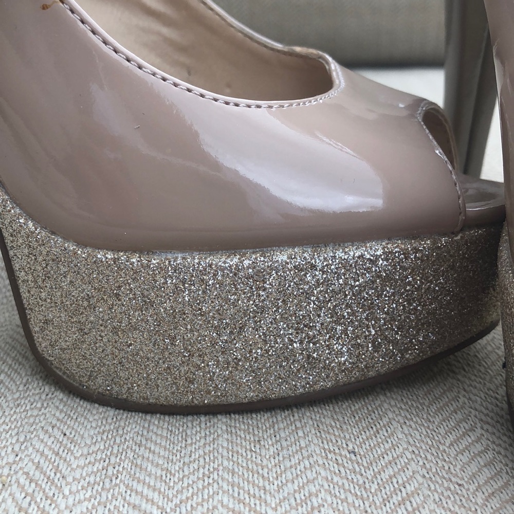 High heels - Picture 2 of 6